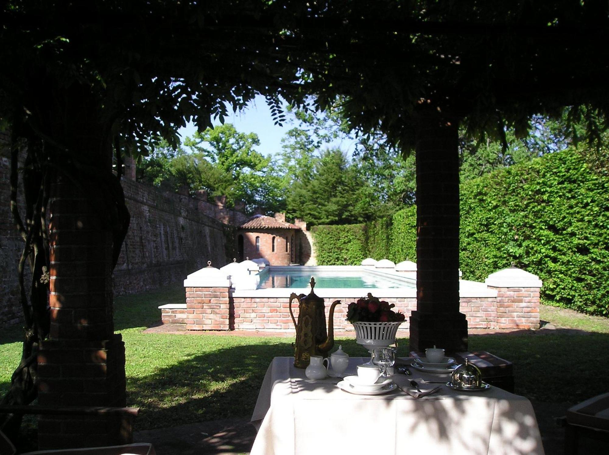 Castello Di Gabiano Villa Kültér fotó